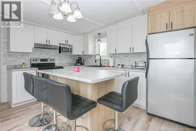 85 Sylvain Street — photo 9 of 18