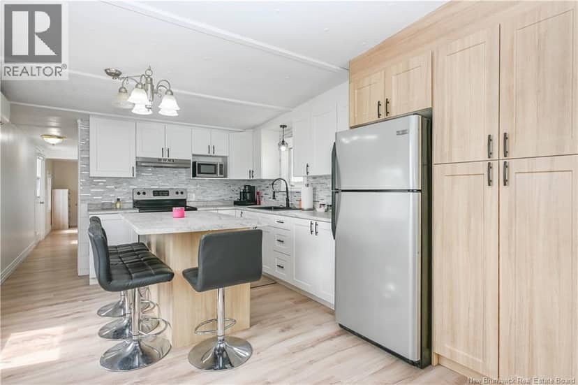 85 Sylvain Street — photo 8 of 18
