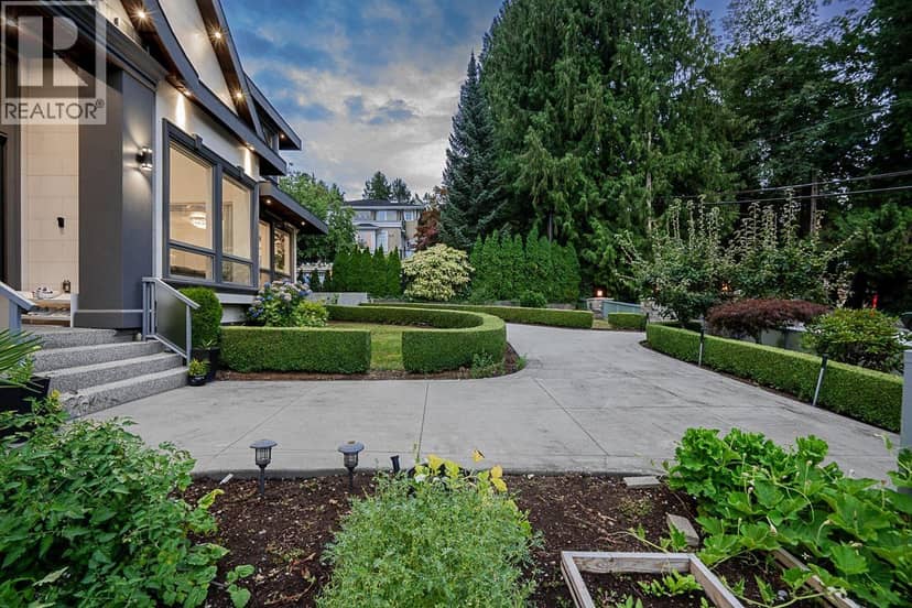 5876 BUCKINGHAM AVENUE, Burnaby, photo 3
