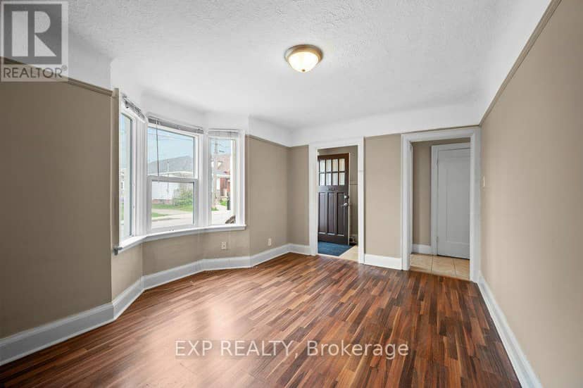 54 Frederick Avenue — photo 18 of 37