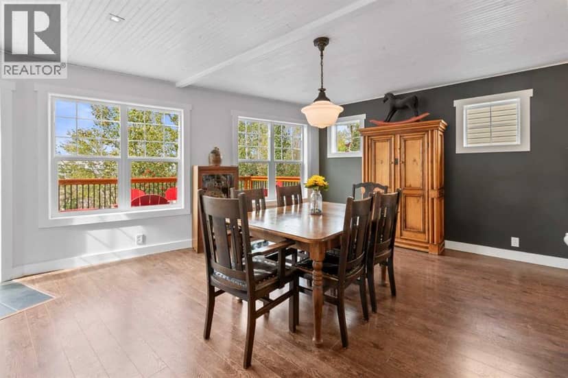 36 Lakeview Avenue — photo 13 of 40