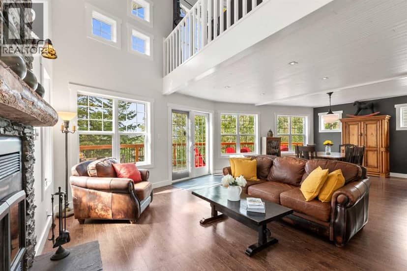 36 Lakeview Avenue — photo 11 of 40