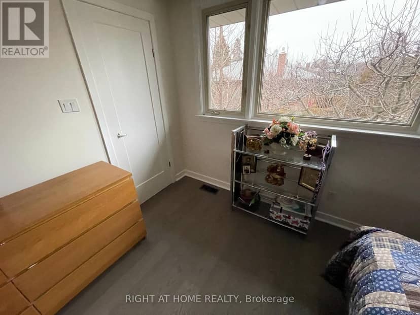 258 La Rose Avenue — photo 15 of 37