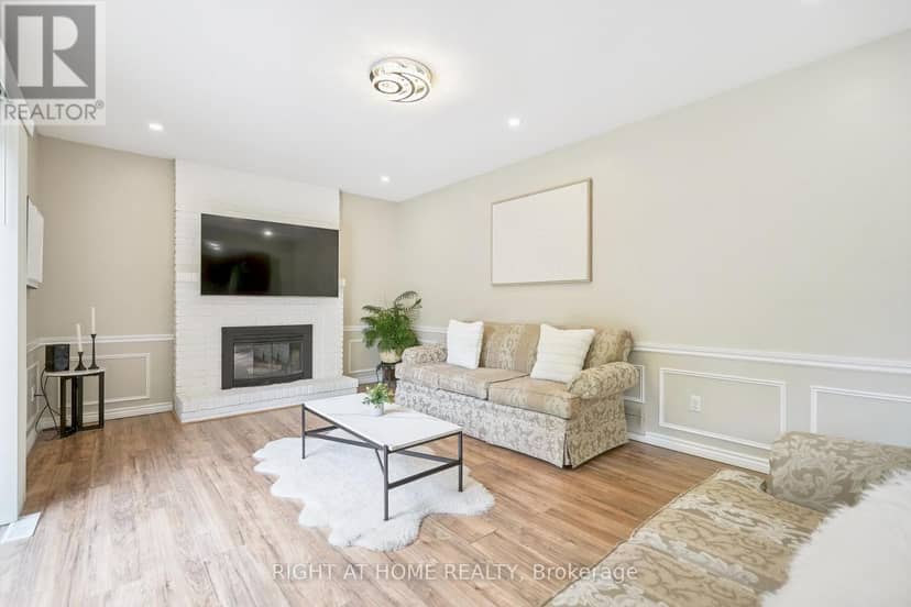 309 Amberly Boulevard — photo 13 of 35