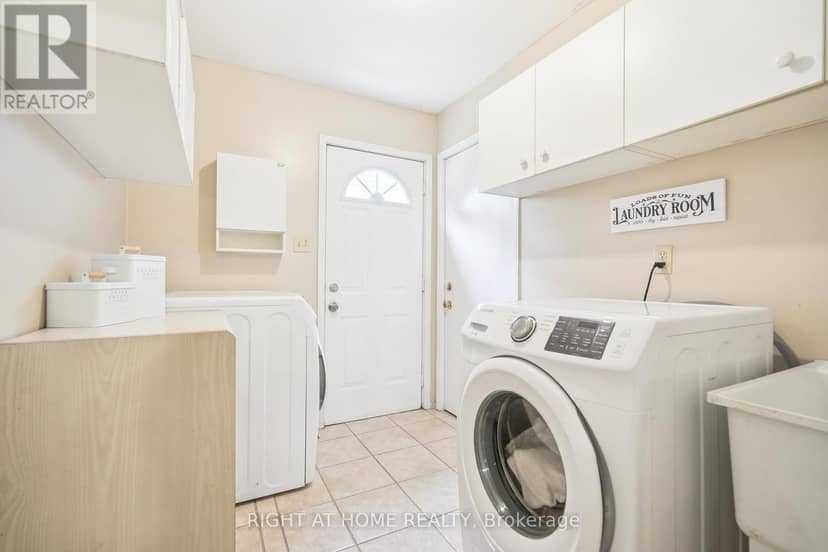 309 Amberly Boulevard — photo 17 of 35