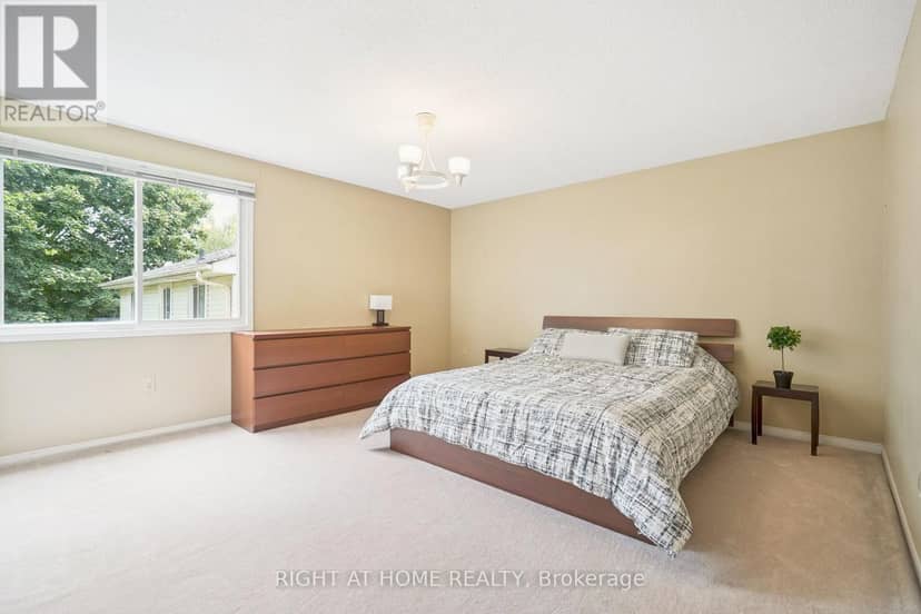 309 Amberly Boulevard — photo 21 of 35