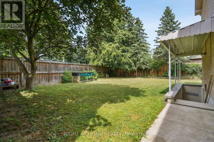309 Amberly Boulevard — photo 34 of 35