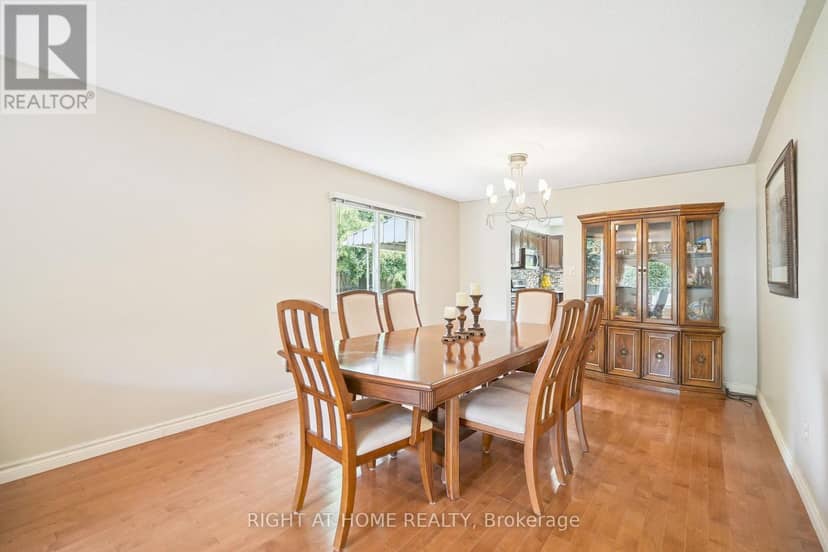 309 Amberly Boulevard — photo 6 of 35