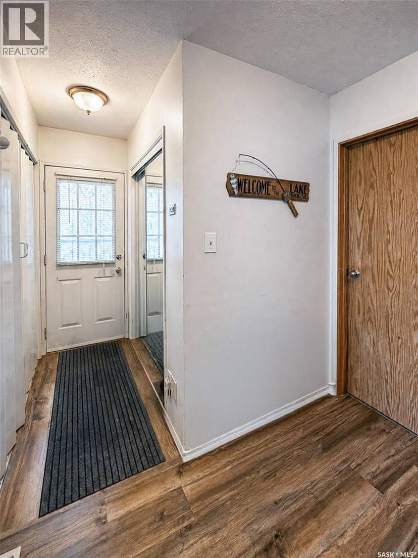 619 Marine DRIVE — photo 19 of 40