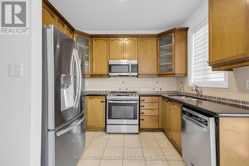56 Pefferlaw Circle — photo 10 of 40