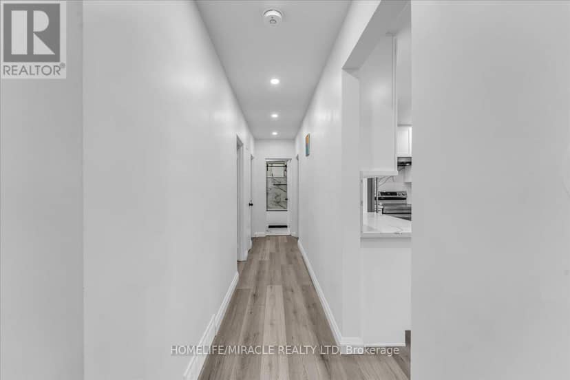 1238 Pharmacy Avenue — photo 7 of 31