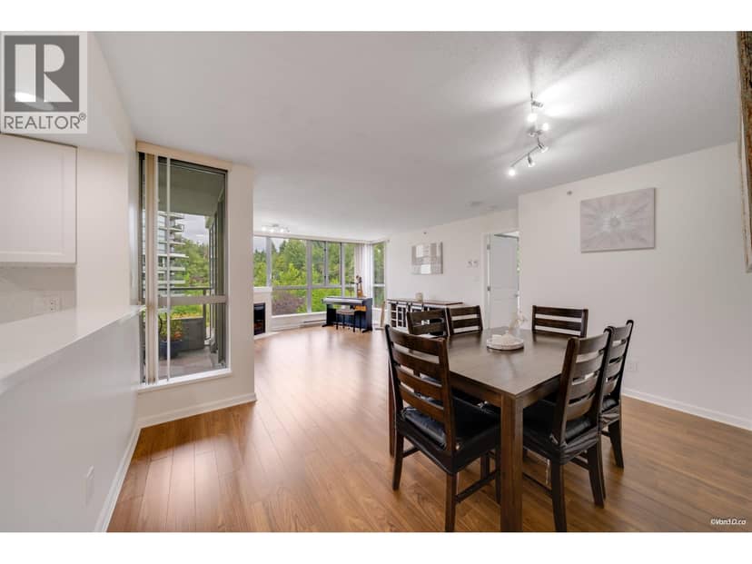 501 295 GUILDFORD WAY, Port Moody, photo 8