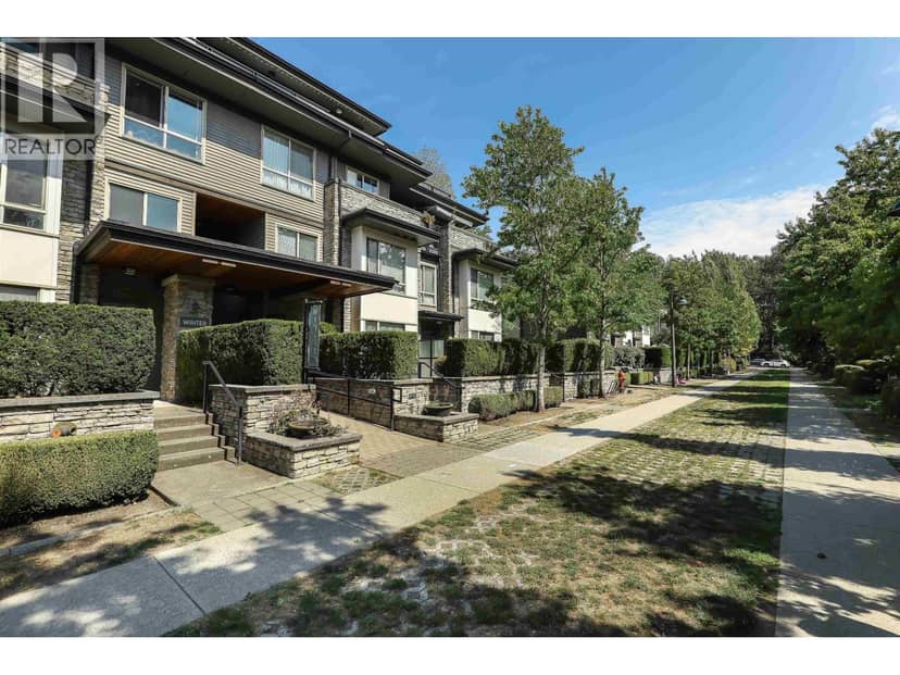 304 7478 BYRNEPARK WALK, Burnaby, photo 4