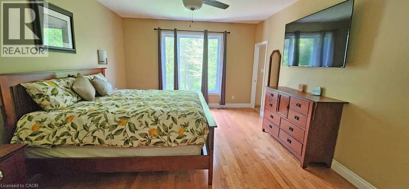 110 MONCK Square — photo 14 of 29