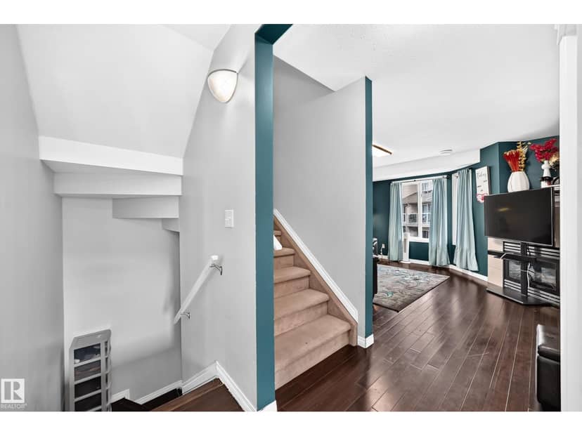 #72 2505 42 ST NW — photo 28 of 40