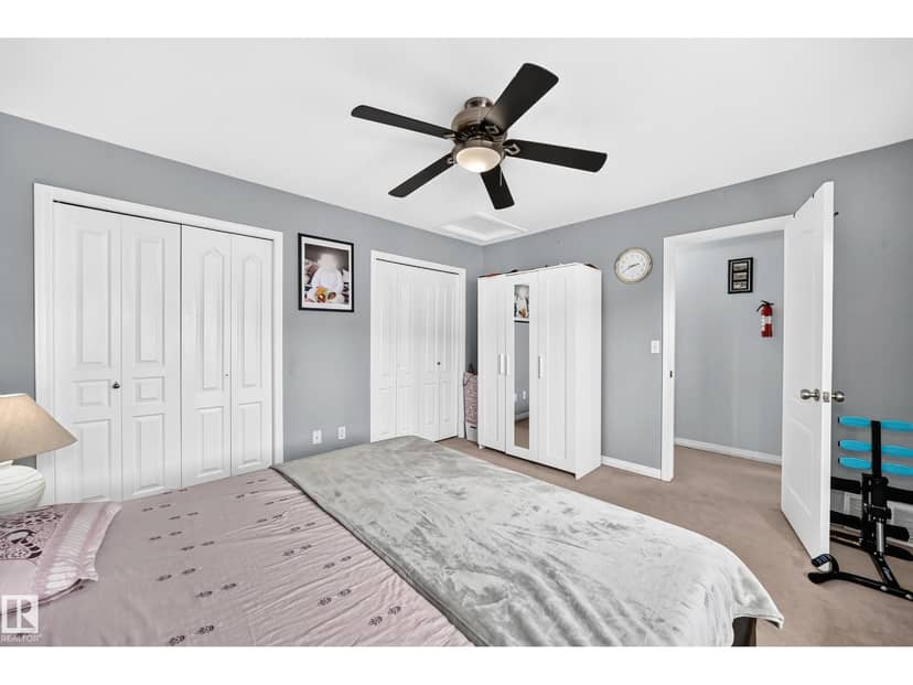 #72 2505 42 ST NW — photo 31 of 40