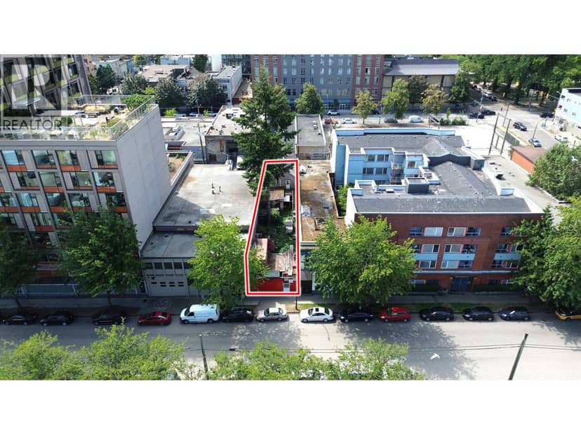 516 ALEXANDER STREET, Vancouver