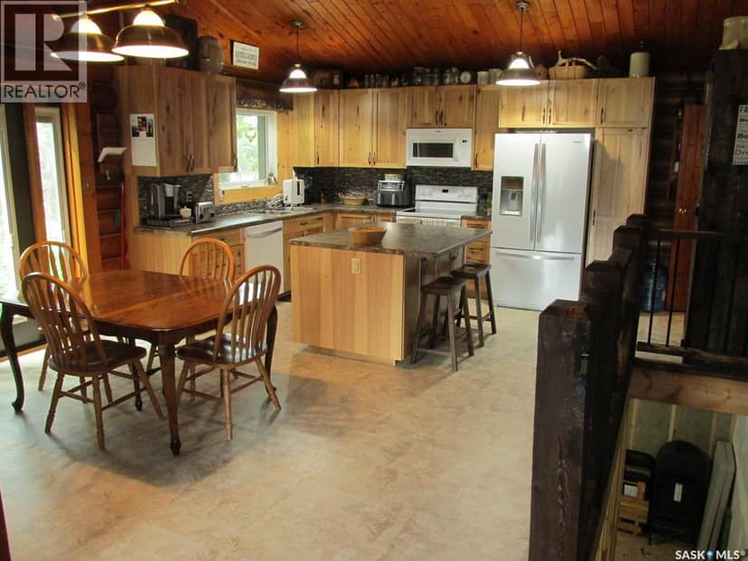 Log Acreage in RM of Torch River — photo 13 of 40
