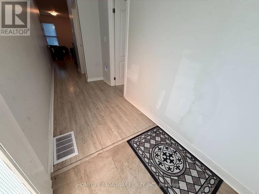 T106 - 62 Balsam Street — photo 37 of 40