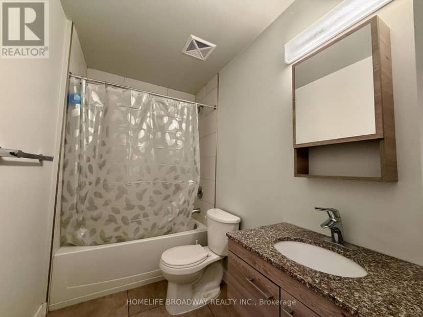 T106 - 62 Balsam Street — photo 28 of 40