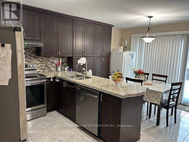 3546 Italia Crescent — photo 13 of 28