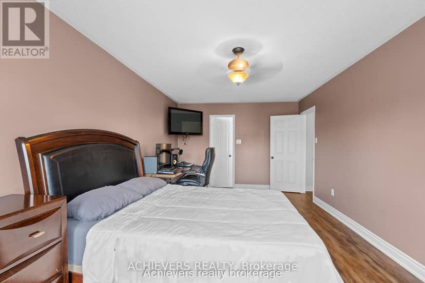 66 Leggott Avenue — photo 21 of 40