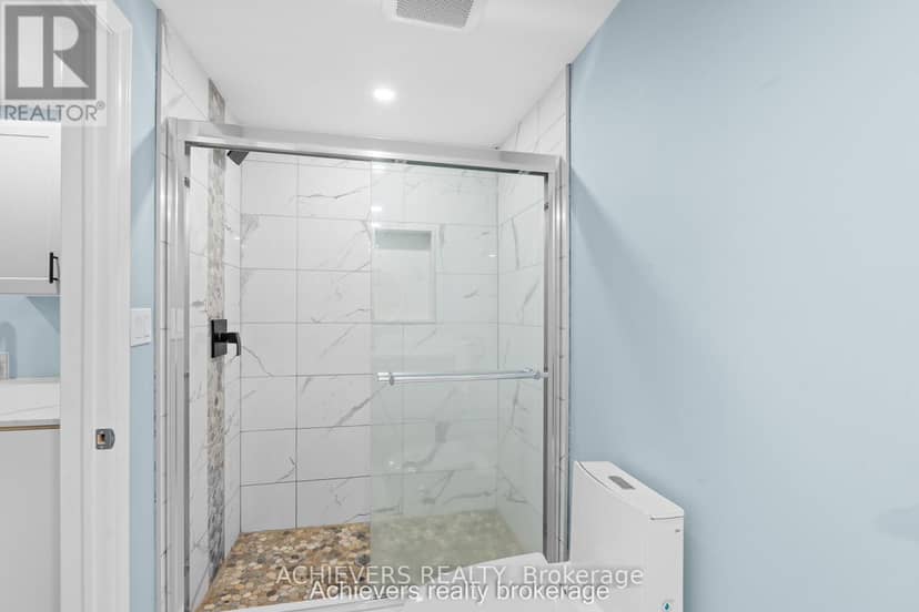 66 Leggott Avenue — photo 33 of 40