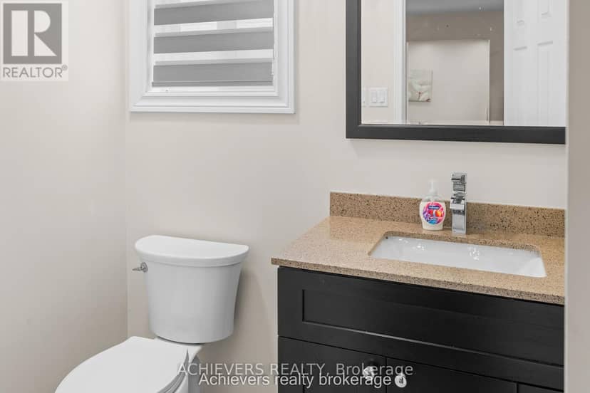 66 Leggott Avenue — photo 4 of 40