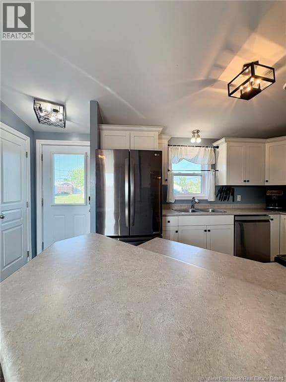 2 Scotch Pine Street — photo 12 of 37