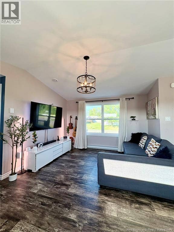 2 Scotch Pine Street — photo 18 of 37