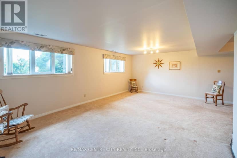 4943 Falconbridge Drive — photo 35 of 40