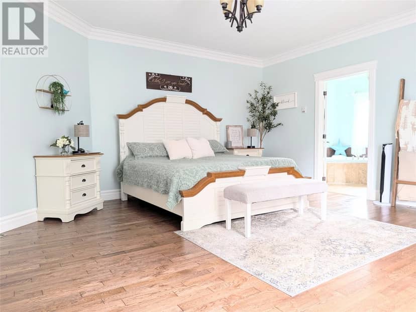 23 Seaside Drive — photo 11 of 28