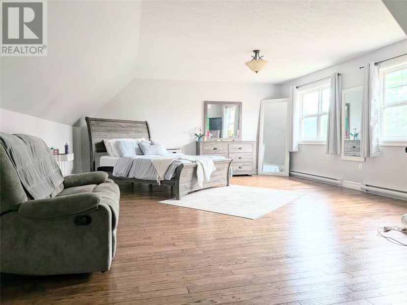 23 Seaside Drive — photo 15 of 28