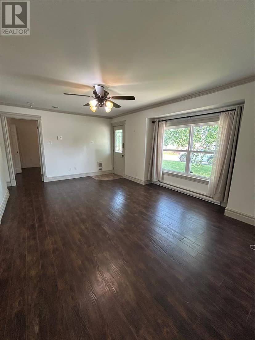 28 Spruce Avenue — photo 9 of 26