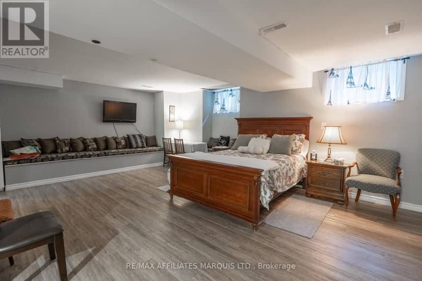 420 Third Street W — photo 35 of 40