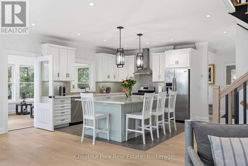 30 Stephen Road — photo 9 of 32