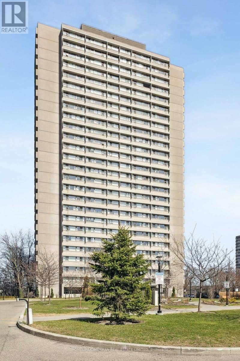 906 - 725 Don Mills Road — photo 1 of 17