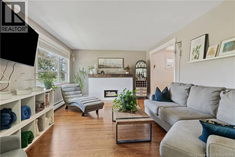 109 Upton Street — photo 12 of 40
