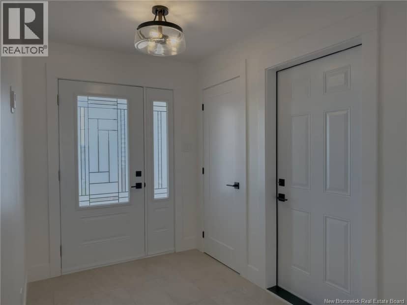 72 Squire Drive — photo 7 of 40