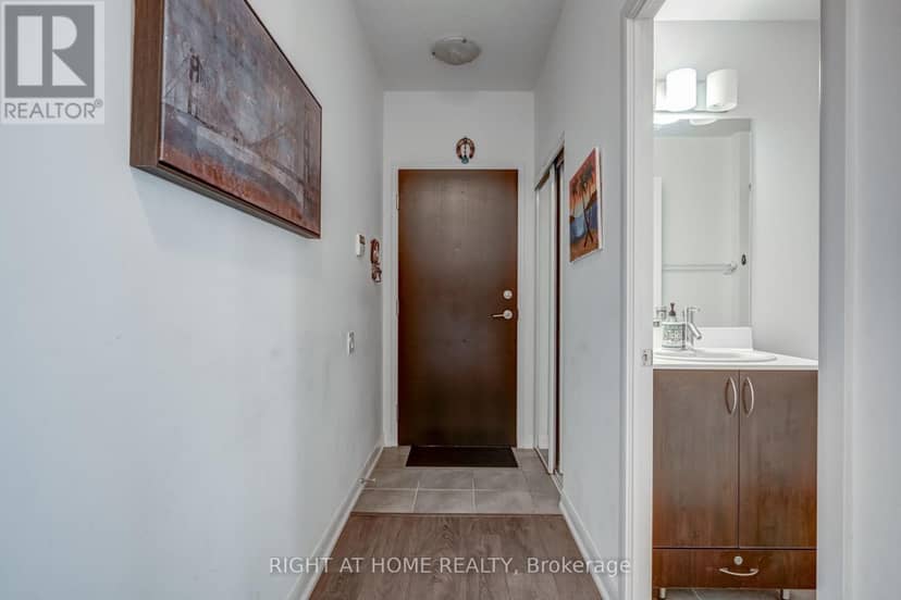 LPH208 - 5162 Yonge Street — photo 4 of 20