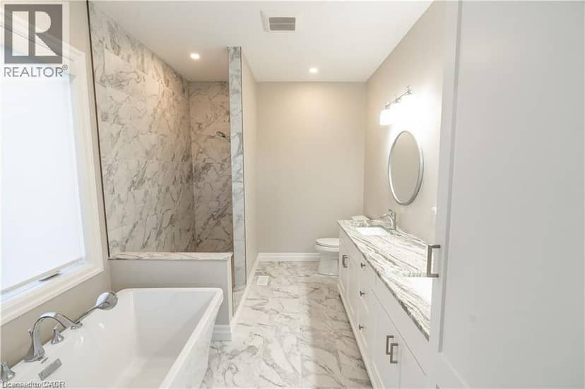 15 HUDSON Drive — photo 17 of 36