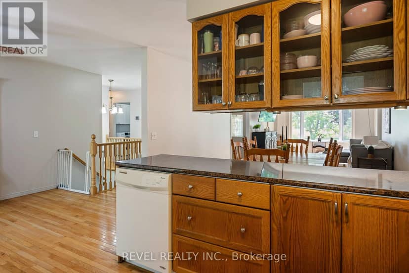441 Greenwood Street — photo 14 of 40