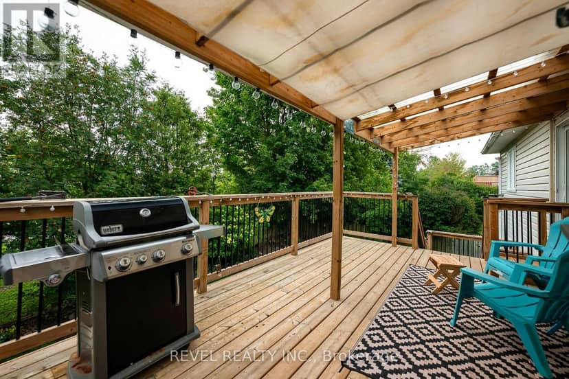 441 Greenwood Street — photo 17 of 40