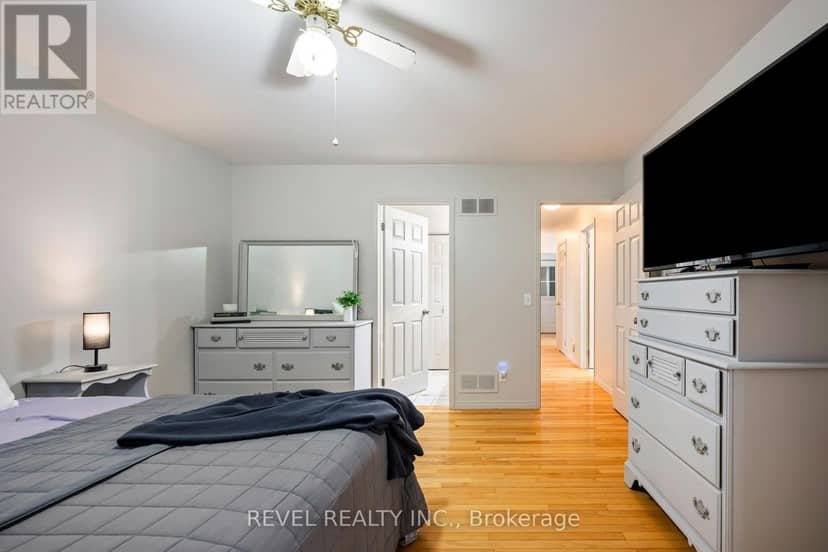441 Greenwood Street — photo 19 of 40