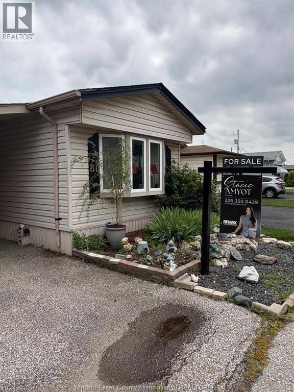 80 Suncrest Drive — photo 5 of 40