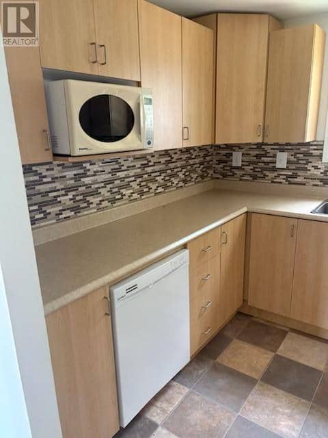 43 Bennett Drive — photo 7 of 23