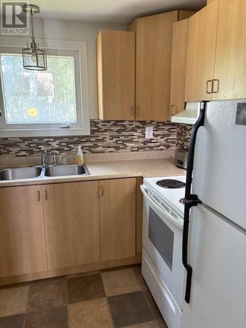 43 Bennett Drive — photo 9 of 23