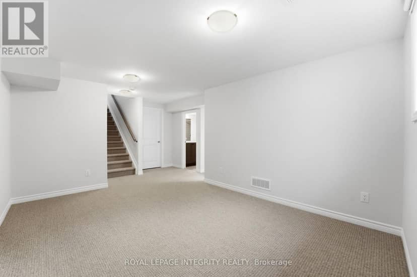 14 Academie Street — photo 37 of 40