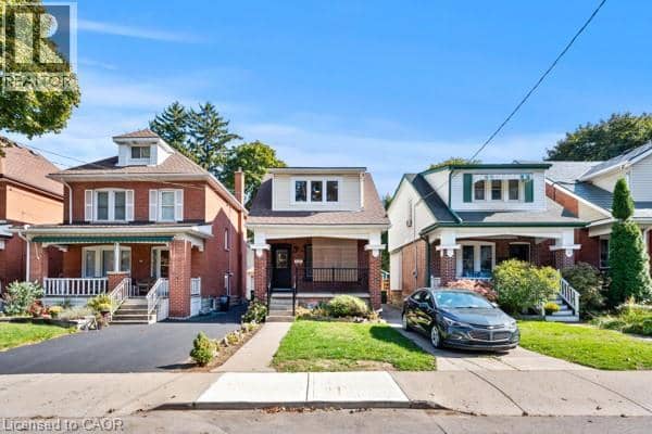 105 ROTHSAY Avenue, Hamilton, photo 2