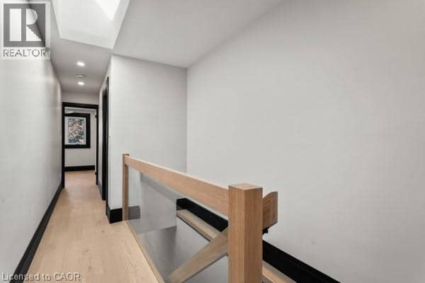 105 ROTHSAY Avenue — photo 23 of 40